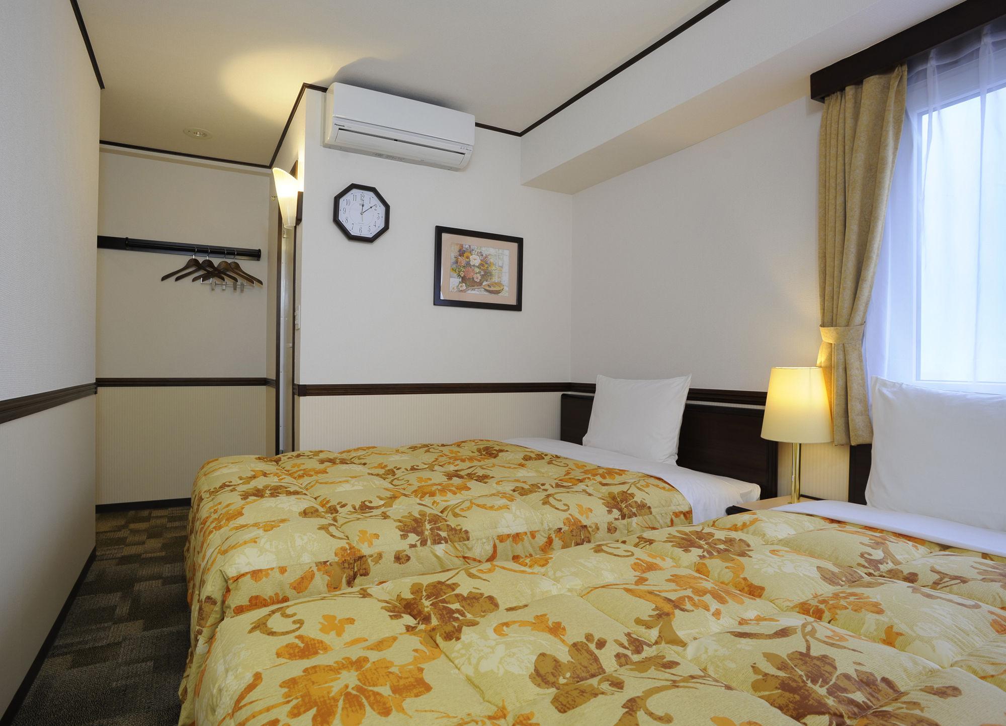 Toyoko Inn Tokyo Asakusa Kuramae No 1 Экстерьер фото